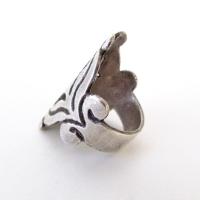 Vintage Sterling Silver Scroll Ring with Pierced Design