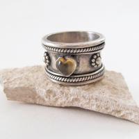 Vintage Sterling Silver Band Ring with Heart Shaped Smoky Quartz Gemstone