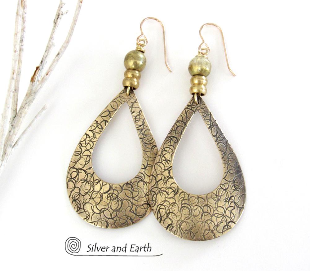 Big top stylish earrings