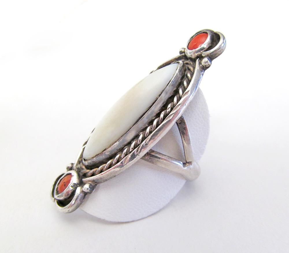 Mother of Pearl and Coral Sterling Silver Ring - Vintage Southwestern Jewelry